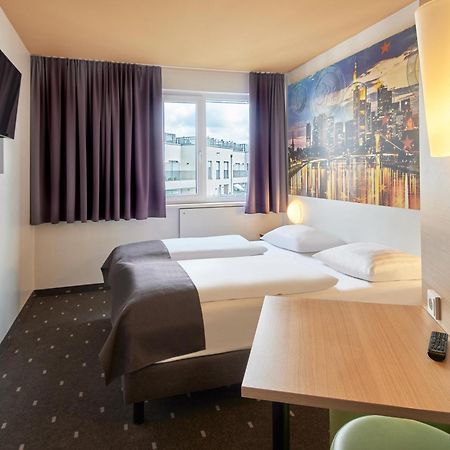 B&B Hotel Frankfurt City-Ost Frankfurt am Main Exterior photo