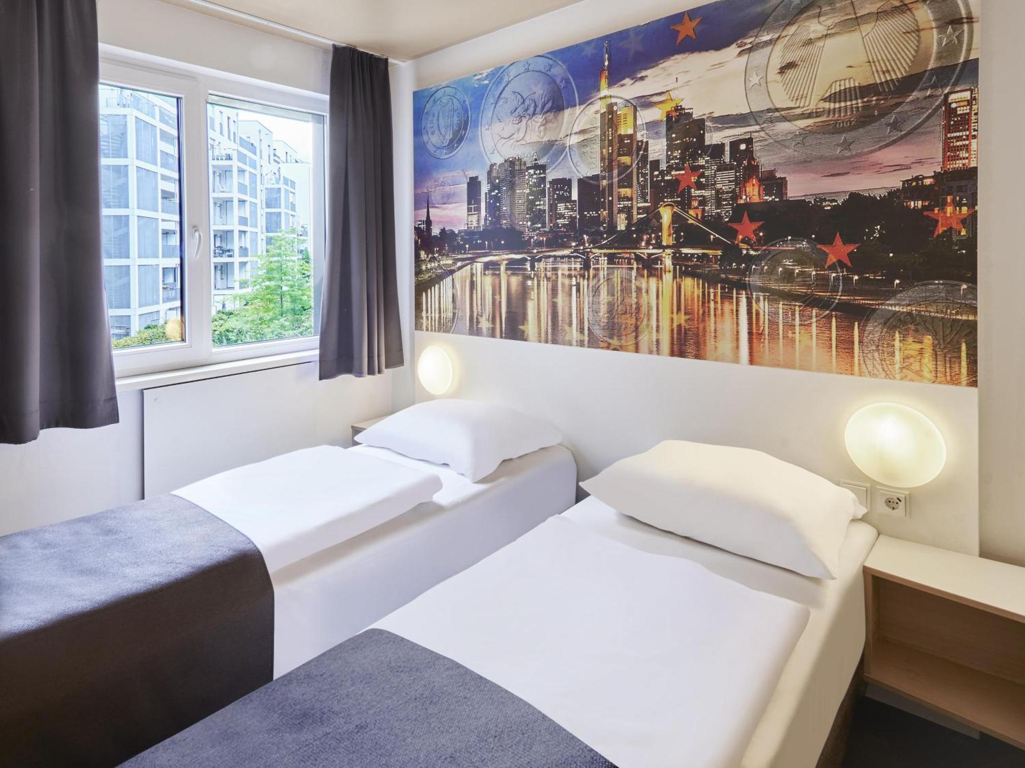 B&B Hotel Frankfurt City-Ost Frankfurt am Main Exterior photo