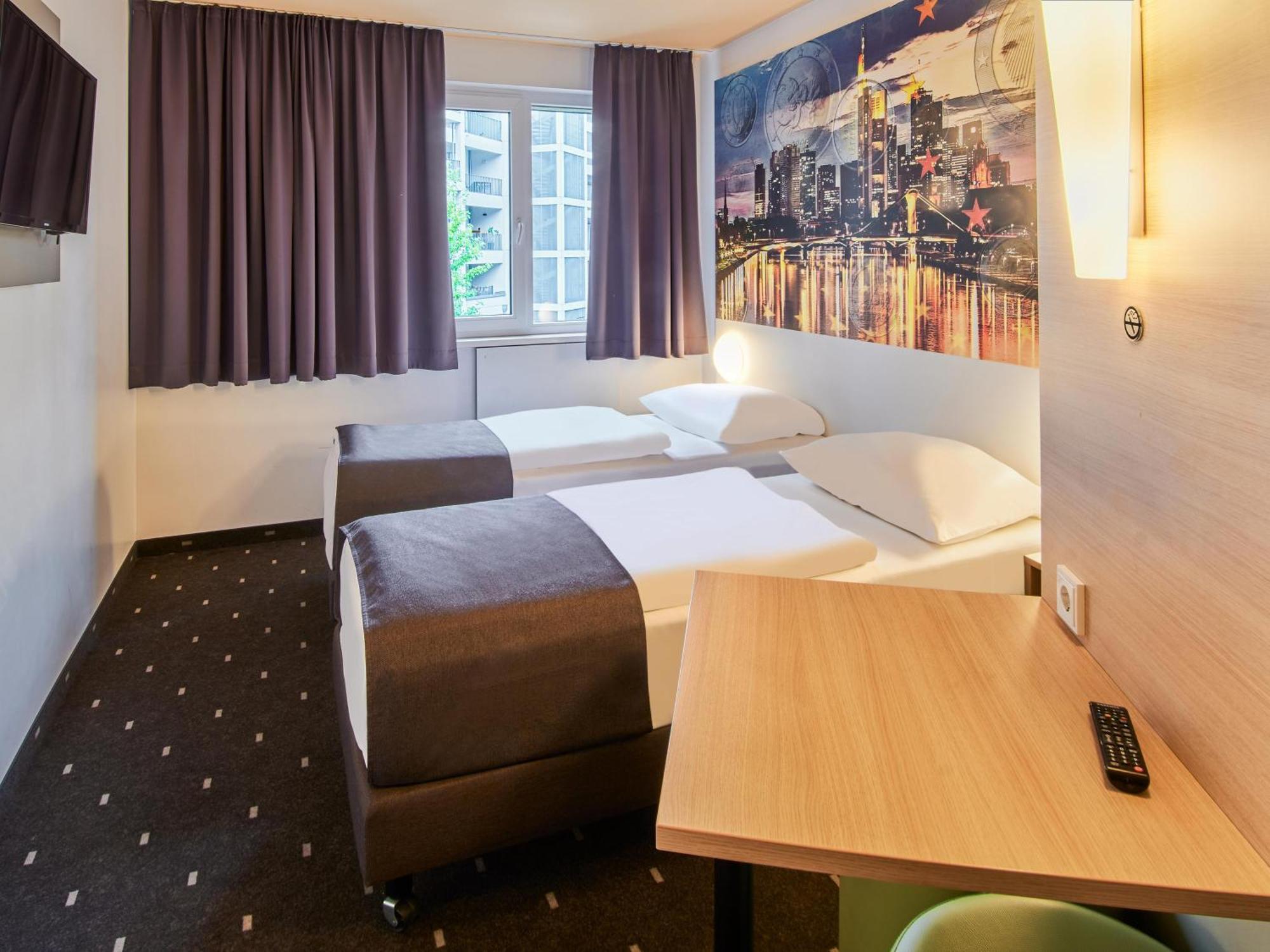 B&B Hotel Frankfurt City-Ost Frankfurt am Main Exterior photo