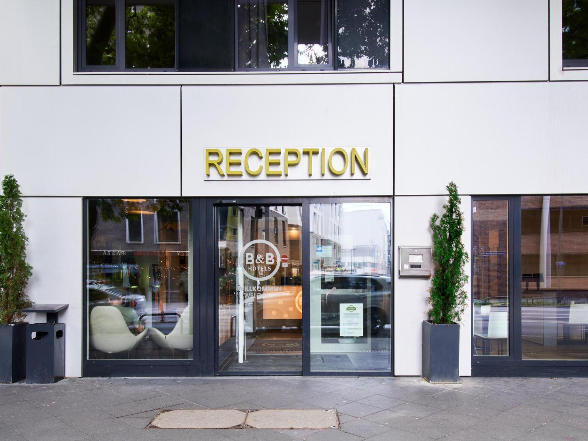 B&B Hotel Frankfurt City-Ost Frankfurt am Main Exterior photo